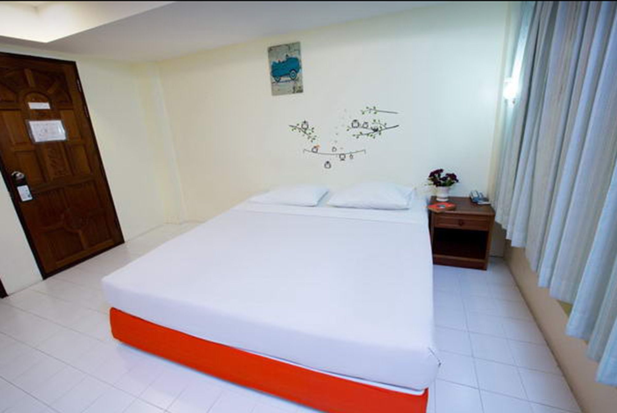 Oyo 320 Regent 2002 Guest House Phuket Buitenkant foto